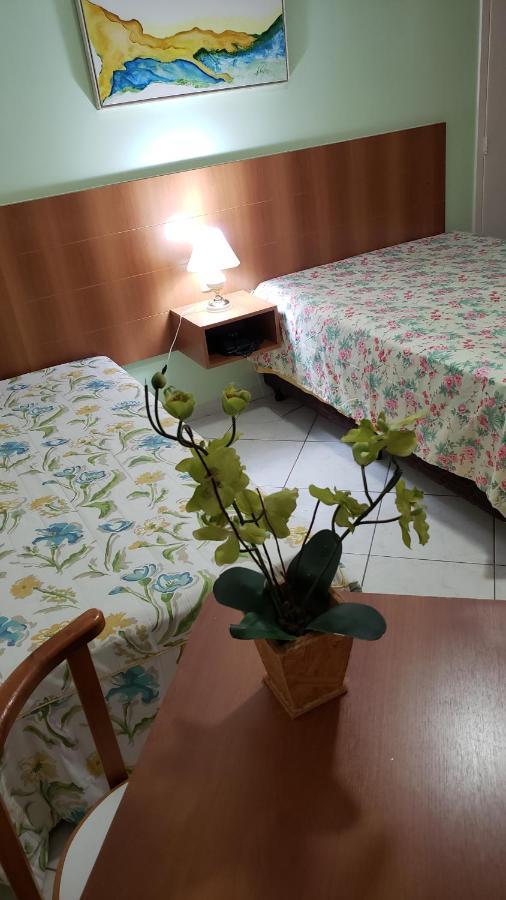 Flat Para Temporada Perto Singapura Shopping Com 7 Piscinas, Bar Molhado, Restaurante - A 3 Min Centro De Caldas Novas! Eksteriør billede