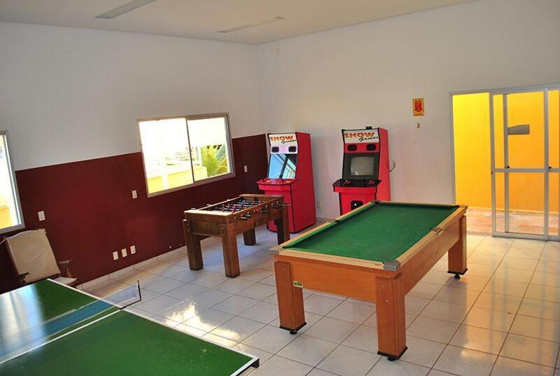 Flat Para Temporada Perto Singapura Shopping Com 7 Piscinas, Bar Molhado, Restaurante - A 3 Min Centro De Caldas Novas! Eksteriør billede