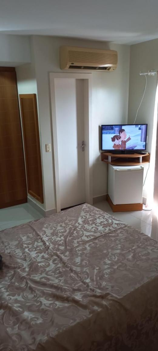 Flat Para Temporada Perto Singapura Shopping Com 7 Piscinas, Bar Molhado, Restaurante - A 3 Min Centro De Caldas Novas! Eksteriør billede